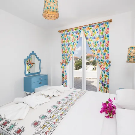 Blue Island Villa