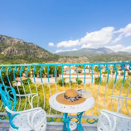 Blue Island Villa